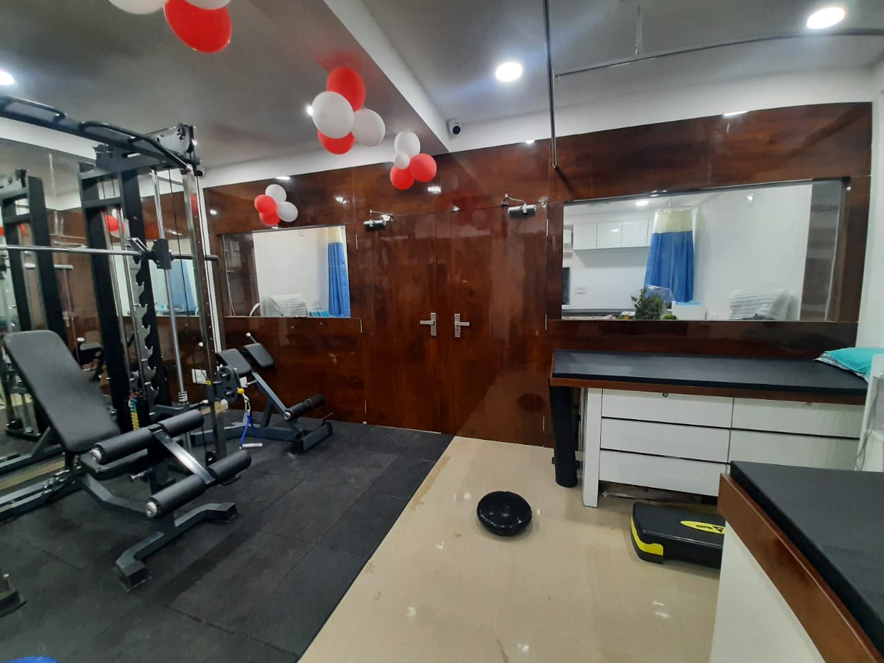 Gallery image